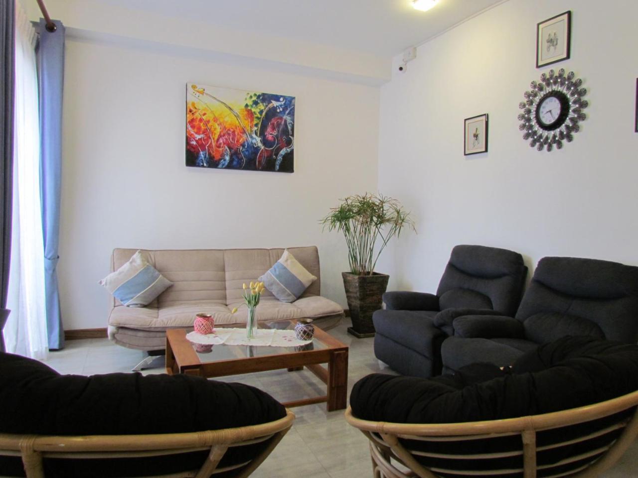 Kmc Villa Dehiwala-Mount Lavinia Екстериор снимка