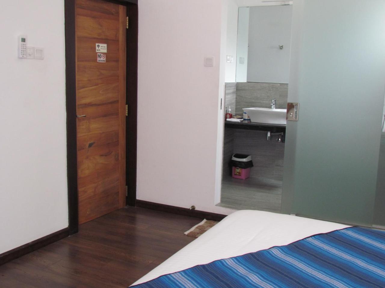 Kmc Villa Dehiwala-Mount Lavinia Екстериор снимка